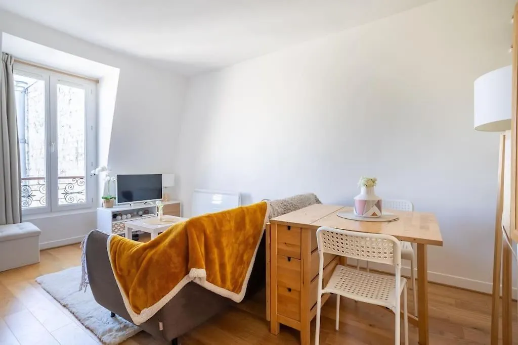 Appartement Cocon Sur Les Toits De *